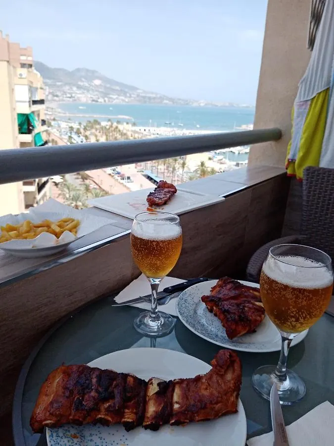 Estudio Puerto Deportivo Playa Fuengirola Spain